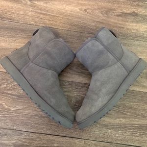 UGG | Gray Boots